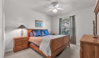 321 SILVER FALLS Dr, Apollo Beach, FL 33572