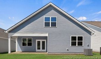 357 Maddox Dr, Aberdeen, NC 28315