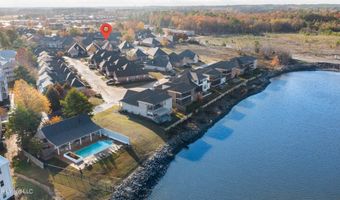 17 Charleston Cir, Brandon, MS 39047