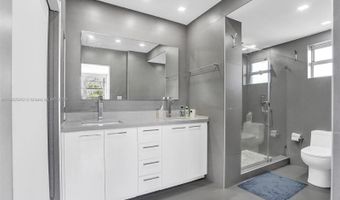 9180 W Bay Harbor Dr 2C, Bay Harbor Islands, FL 33154