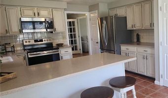 54 Sefton Dr, Bristol, RI 02809