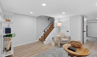 4315 35TH St S, Arlington, VA 22206