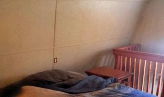 2033 WINCHESTER Dr 2, Anniston, AL 36201