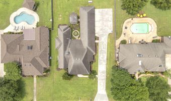 210 Grand Lake Dr, Arnaudville, LA 70512