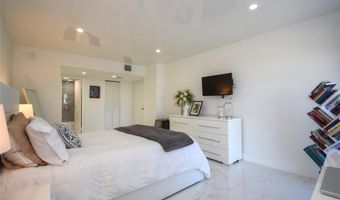 20301 W Country Club Dr 930, Aventura, FL 33180