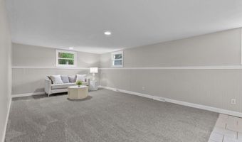 324 W SUNSET Ave, Appleton, WI 54911