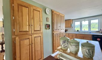 1823 Lost Nation Rd, Bakersfield, VT 05448