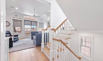 118 DOLPHIN Ave, Beach Haven, NJ 08008