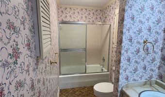 199 Williamsburg Ln, Athens, GA 30605