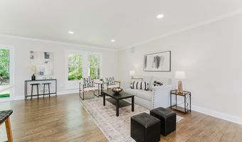 5112 ALTHEA Dr, Annandale, VA 22003