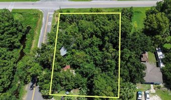 215 4th St, Apalachicola, FL 32320