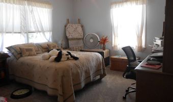 402 N College St, Albany, MO 64402
