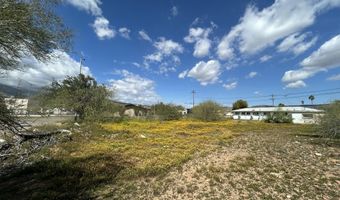 19065 E K MINE Rd 1, Black Canyon City, AZ 85324