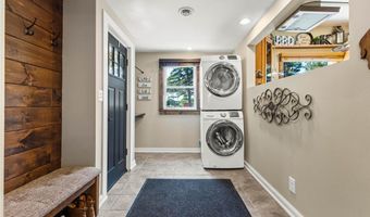 395 Akron Rd, Akron, NY 14001