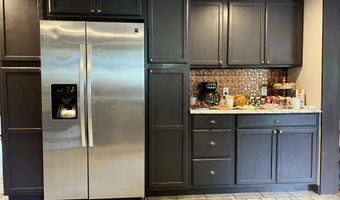127 Swan Lake Ave, Belfast, ME 04915