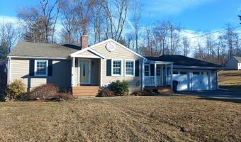 60 Scotland Rd, Chaplin, CT 06235