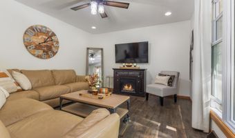 1011 NE 11th Ave, Aberdeen, SD 57401