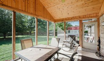1260 Runningbrook Dr, Avon, IN 46123