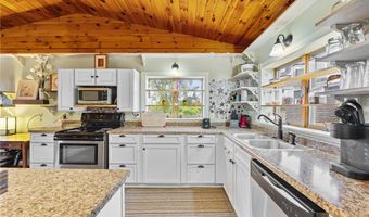 6808 Rossman Rd, Almond, NY 14804
