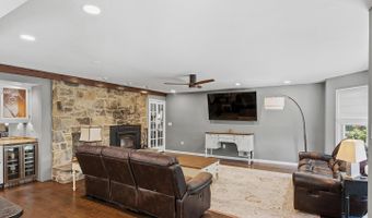120 ASHTON OAKS Ct, Ashton, MD 20861