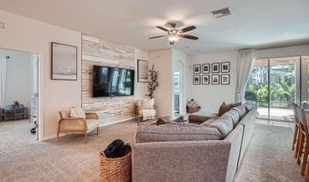 6307 SHADOWLAKE Dr, Apollo Beach, FL 33572