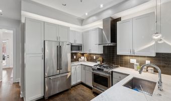652 L St NE 1, Washington, DC 20002