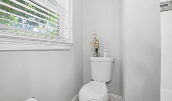 345 Popps Ferry Rd, Biloxi, MS 39531