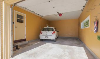 32 GARDEN Ct, Appleton, WI 54915