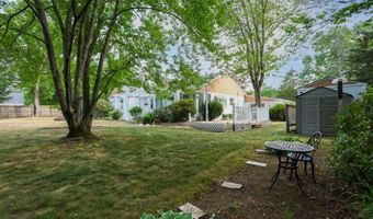 29 Dean Ave, Johnston, RI 02919