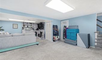 12 Hidden Valley Ln, Lincoln, RI 02865