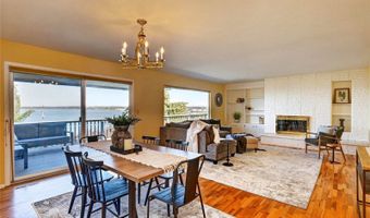 224 Forest Ln, Bellingham, WA 98225
