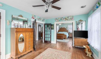 905 N 2nd St, Arkansas City, KS 67005
