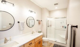 2320 Eastland Dr, Algona, IA 50511