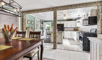 648 Plymouth St, Abington, MA 02351