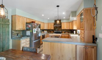 28896 Bootlegger Canyon Rd, Acton, CA 93510