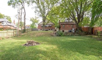 9211 Niles Pl, Affton, MO 63123
