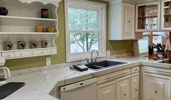 913 Sheridan Ave, Cody, WY 82414