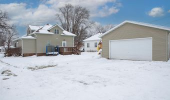 520 3rd St, Allison, IA 50602