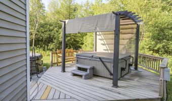 53 Lincolnville Ave, Belfast, ME 04915