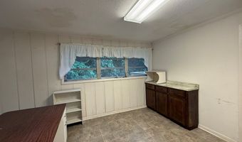 504 Ozark Rd, Abbeville, AL 36310