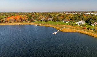 119 ADAMS POINT Rd, Barrington, RI 02806