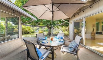 520 Papalani St, Kailua, HI 96734