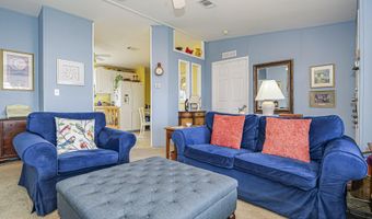 818 Thrush Cir, Barefoot Bay, FL 32976