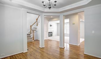 2103 Templeton Gap Dr, Apex, NC 27523