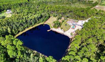 176 Jule St, Apalachicola, FL 32320