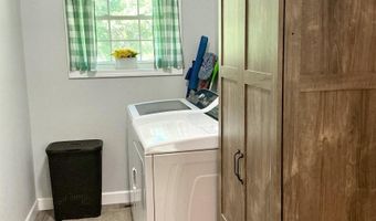 6947 205th Trl, Albia, IA 52531