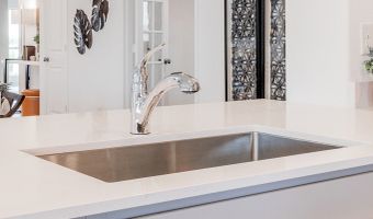 1943 Stargazer Ln, Angleton, TX 77515