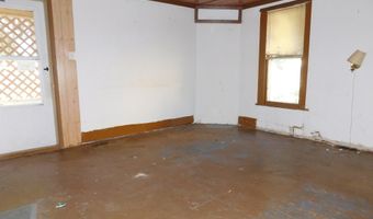 210 W Ash St, Albion, MI 49224
