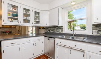 2510 NW 5th St, Ankeny, IA 50023