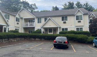 2955 Madison Ave APT 40, Bridgeport, CT 06606
